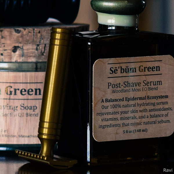 Sē'bŭm Green Luxury Shaving Set